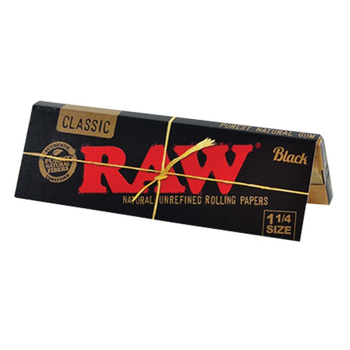 RAW Classic Black Rolling Papers - 1 1/4 
