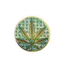 Cargar imagen en el visor de la galería, LEAF 4PC ALUMINUM MAGNETIC GRINDER (1) - WORLDTRADERS USA